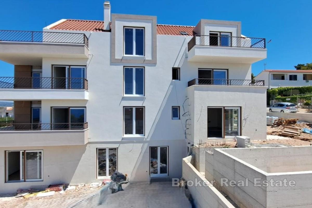 Apartament w nowym budynku z widokiem na morze