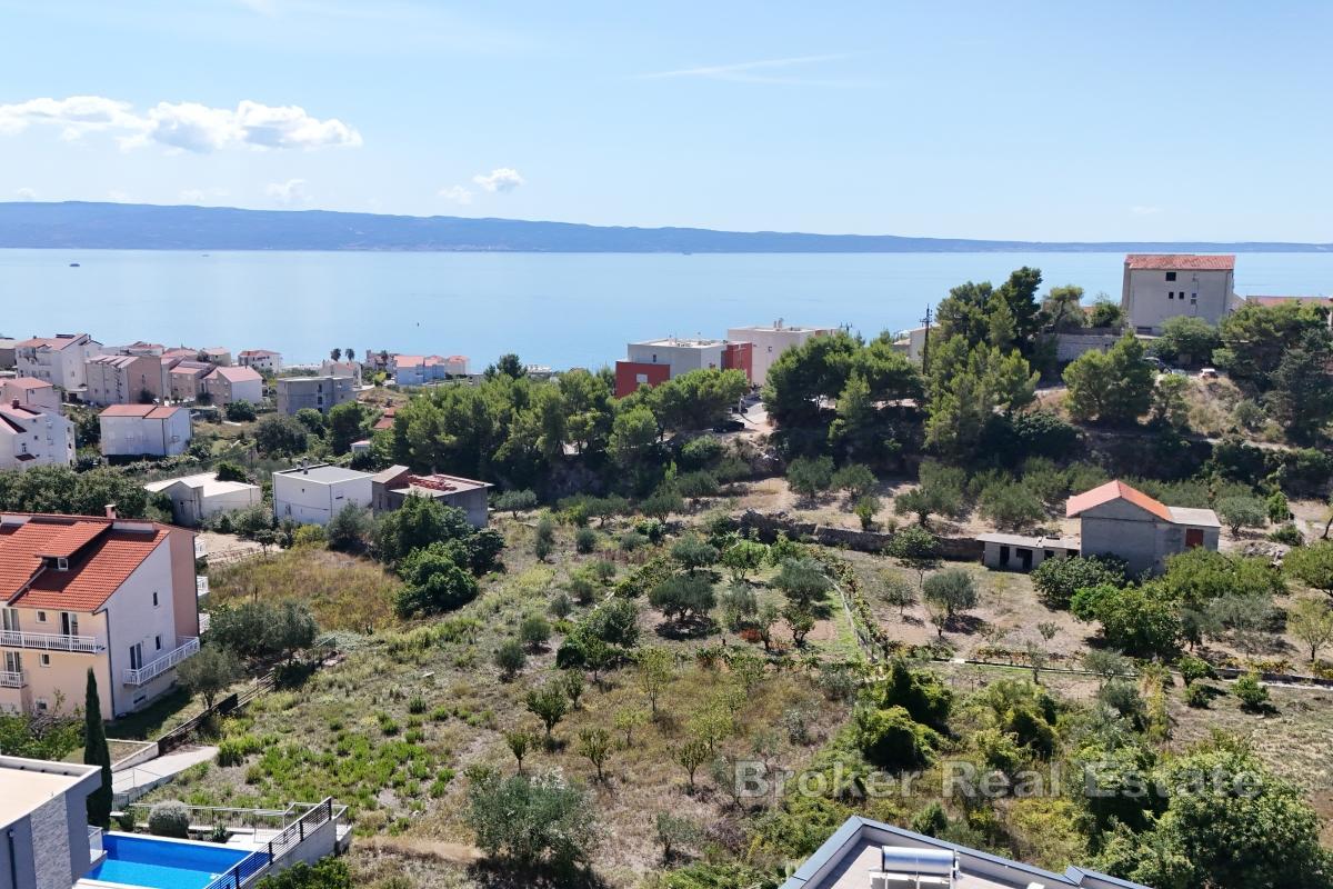 Участок под застройку в тихом месте