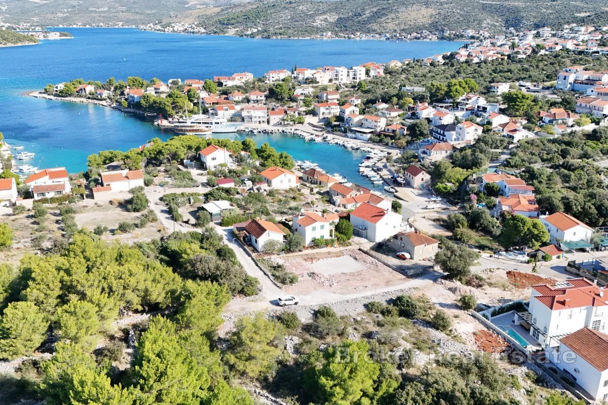 Terreno edificabile con vista mare