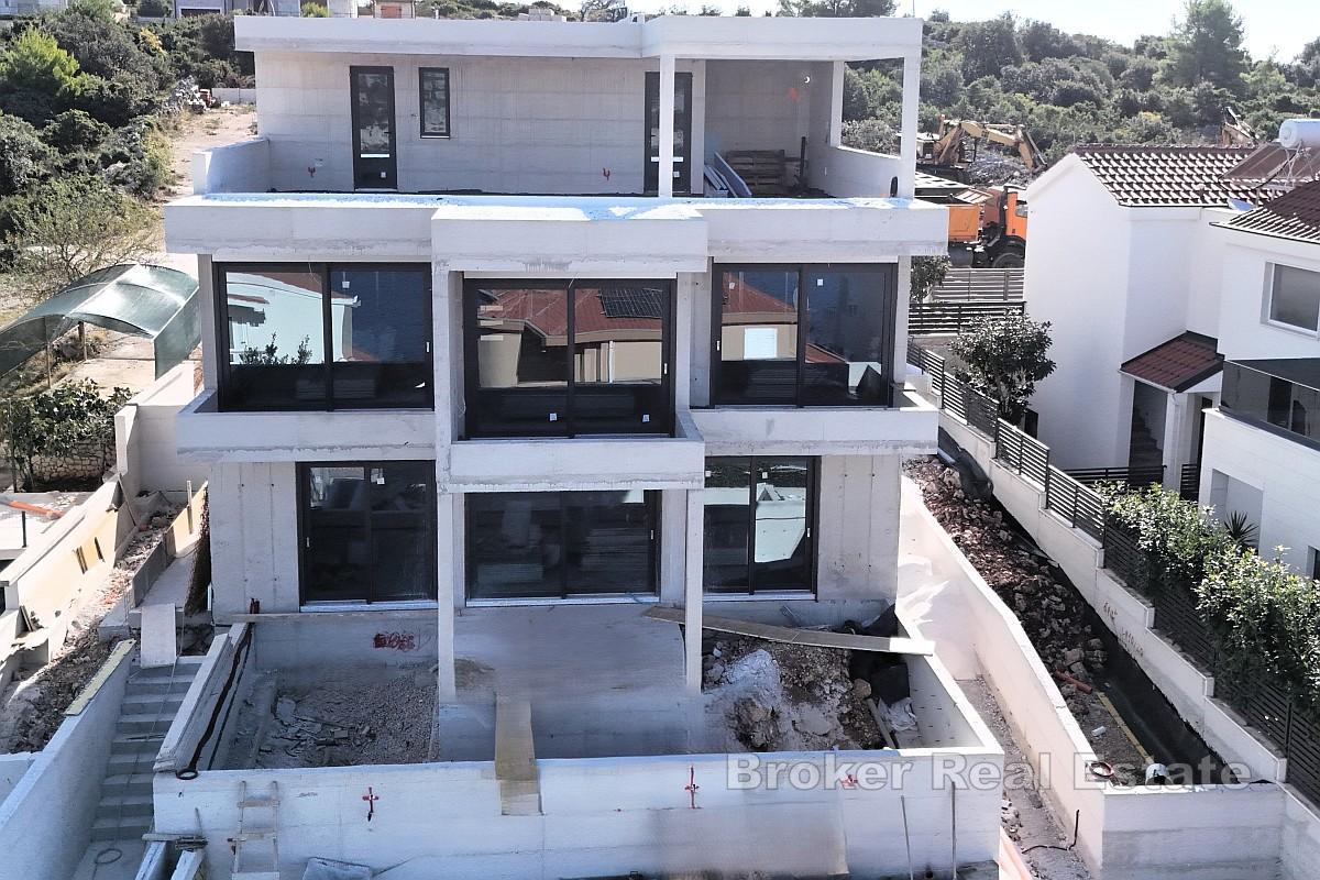 Einzigartige Villa im Bau mit offenem Meerblick