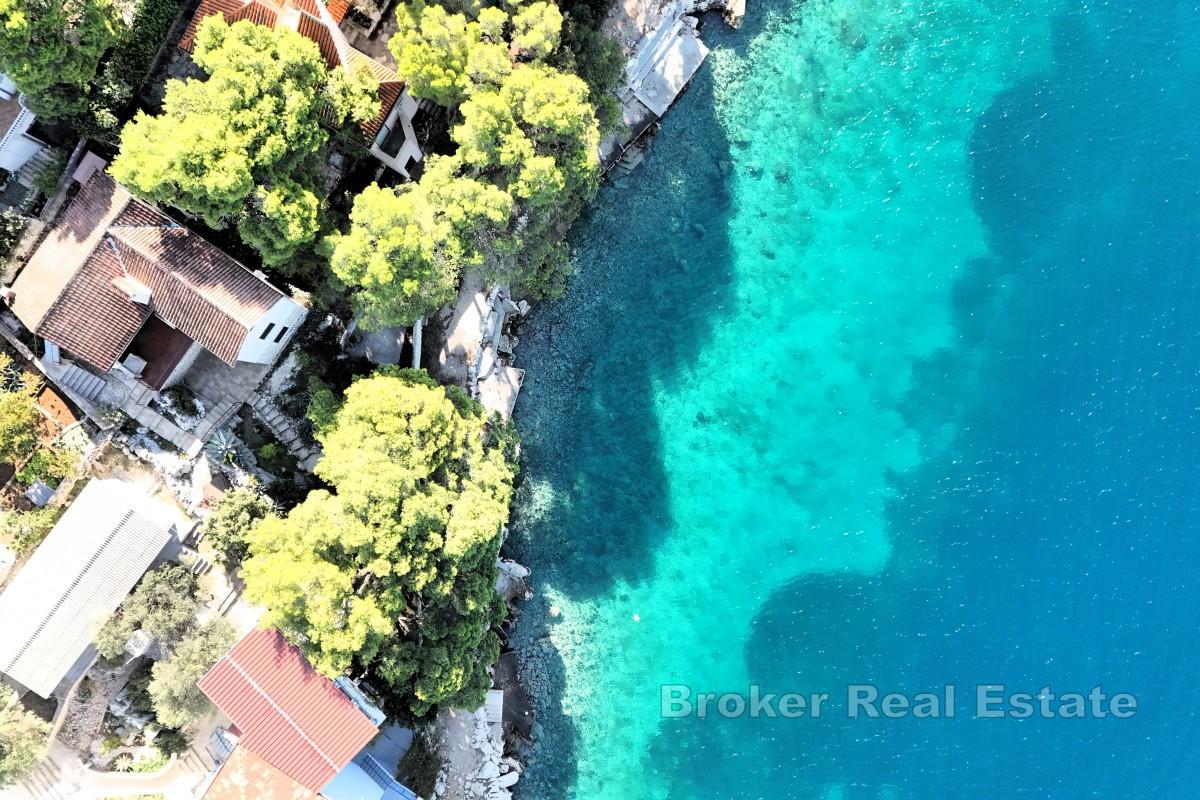 Einzigartige Immobilie in erster Meeresreihe