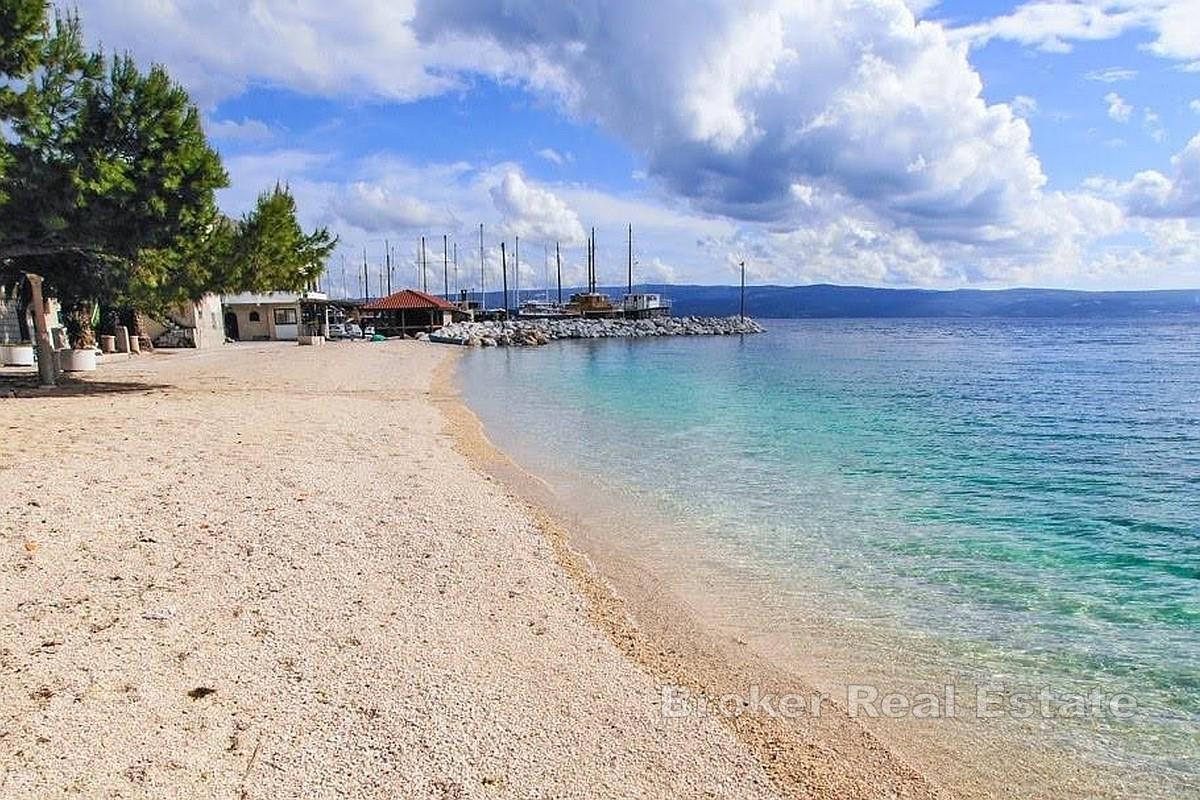 Eksklusive ettromsleiligheter i første rad mot sjøen