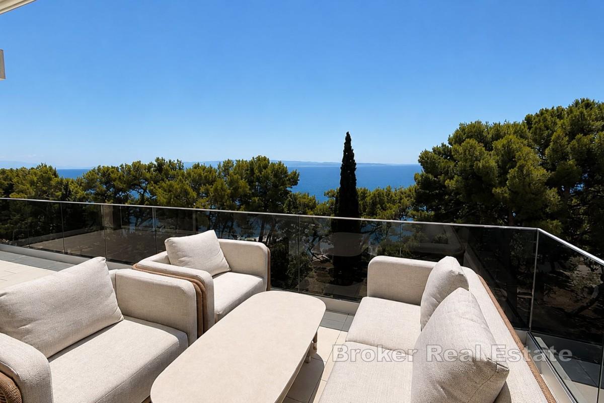 Exkluzivní byt v prestižní lokalitě, první řada u moře