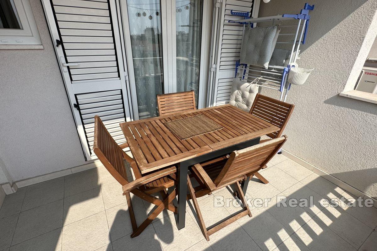 Appartement confortable de deux chambres dans un endroit calme