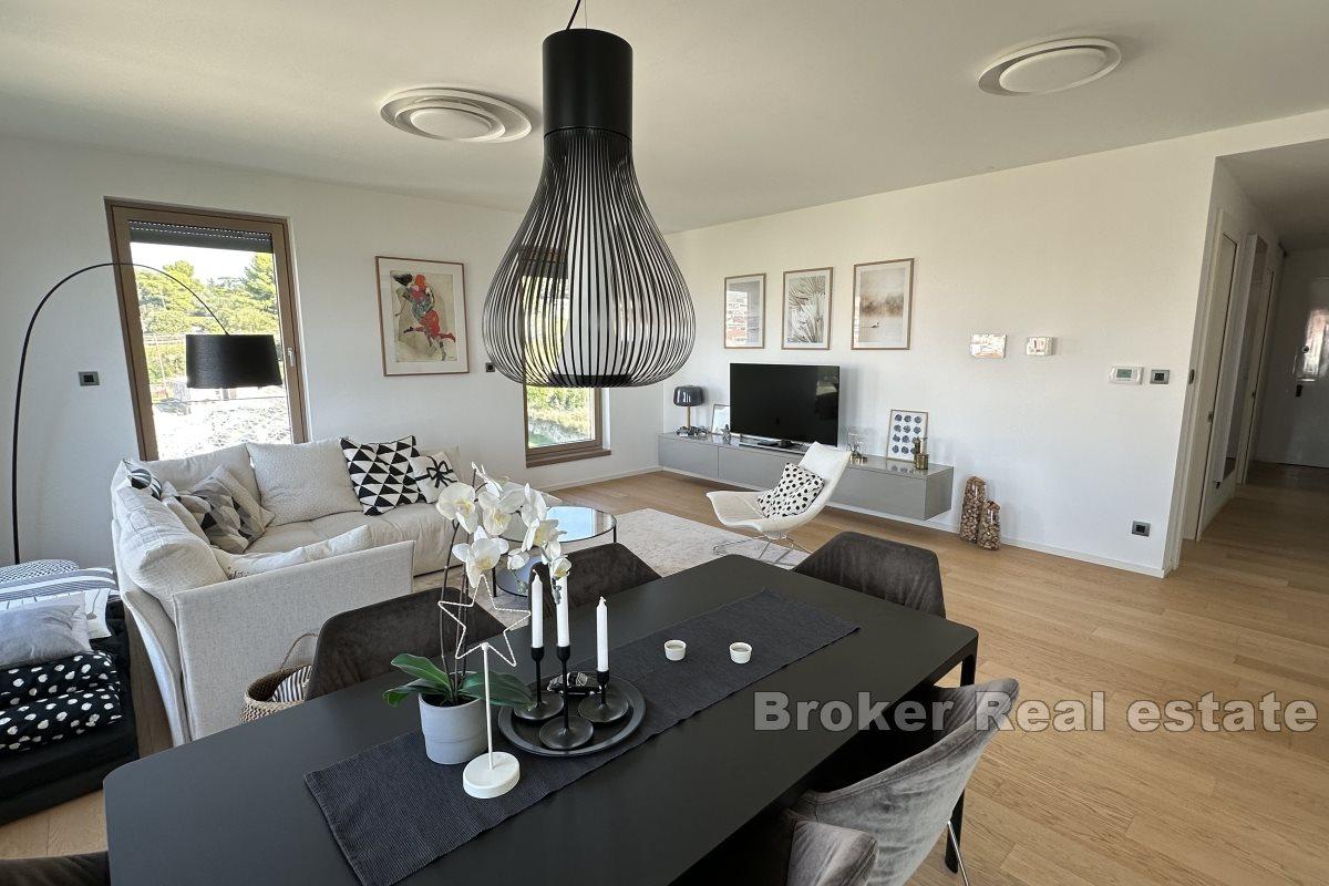 Einzigartige Zwei-Zimmer-Wohnung mit Meerblick