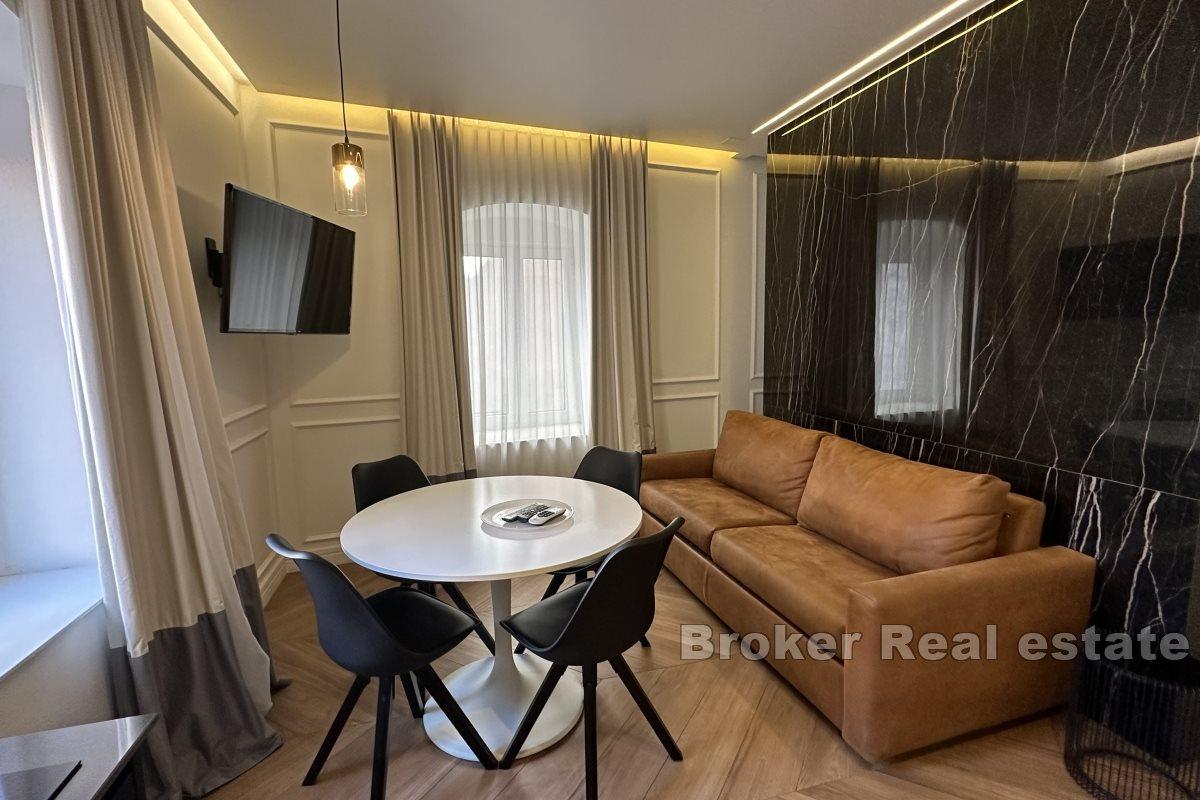 Modern studio apartments in the heart of Diocletian's palace