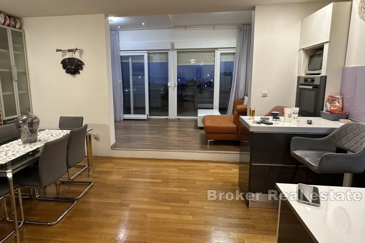 Penthouse de deux chambres dans un emplacement privilégié