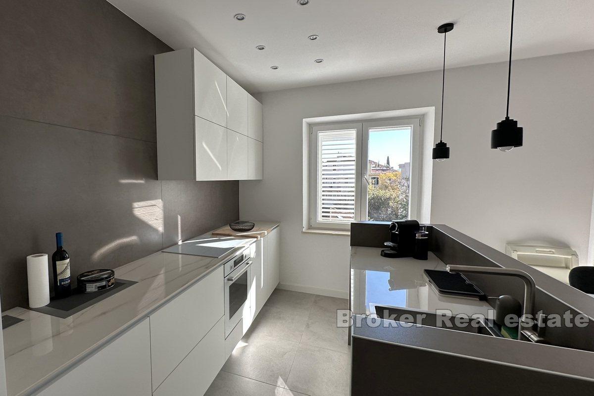 Modern two-bedroom apartment in the city center