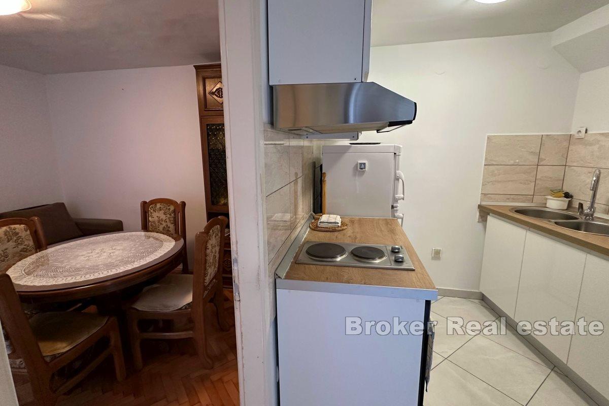 House with two bedrooms in the city center