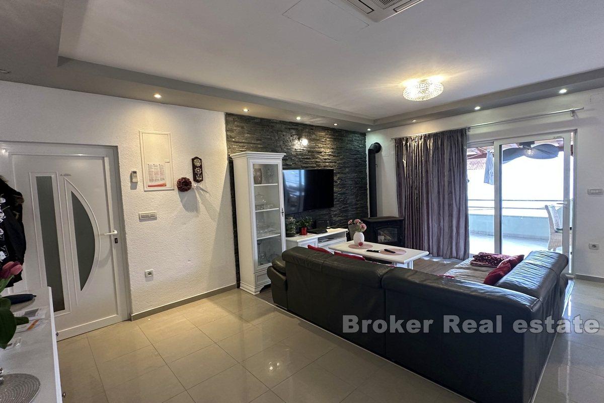 Two Apartments with Parking in the Second Row to the Sea