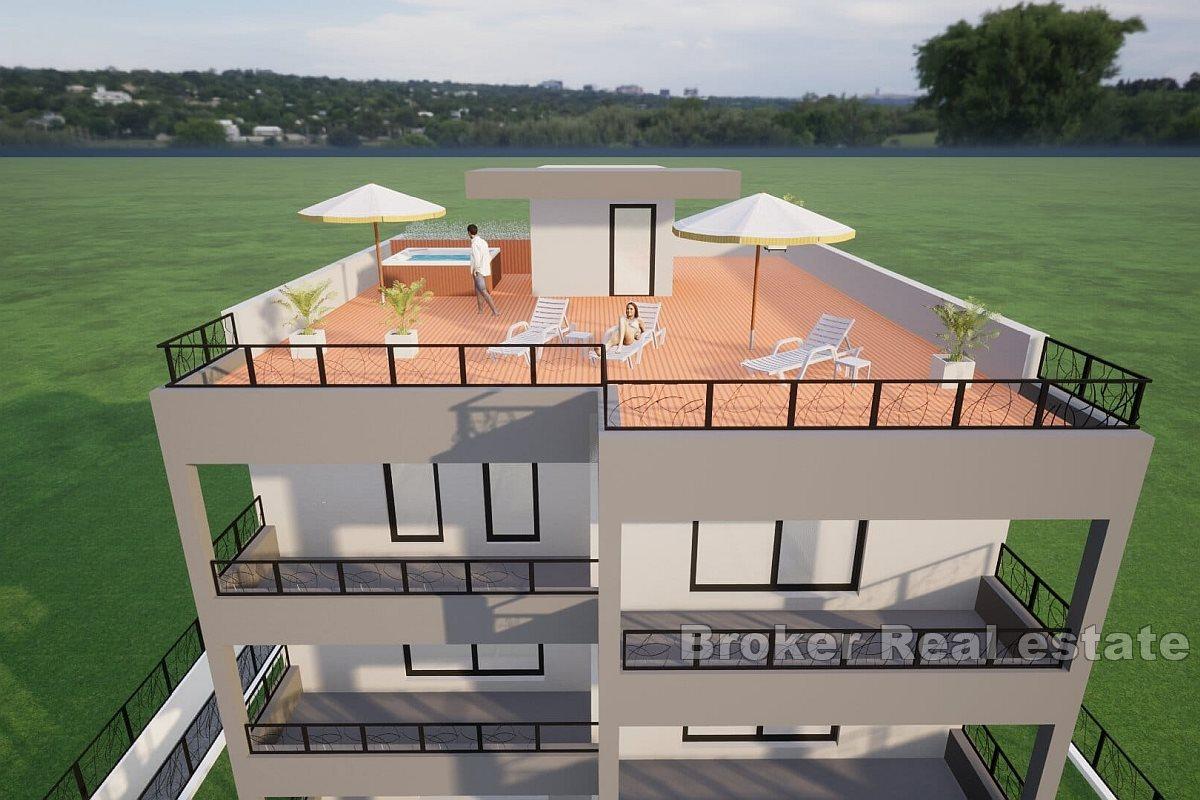 Zweistöckiges Penthouse in einem Neubau mit Meerblick