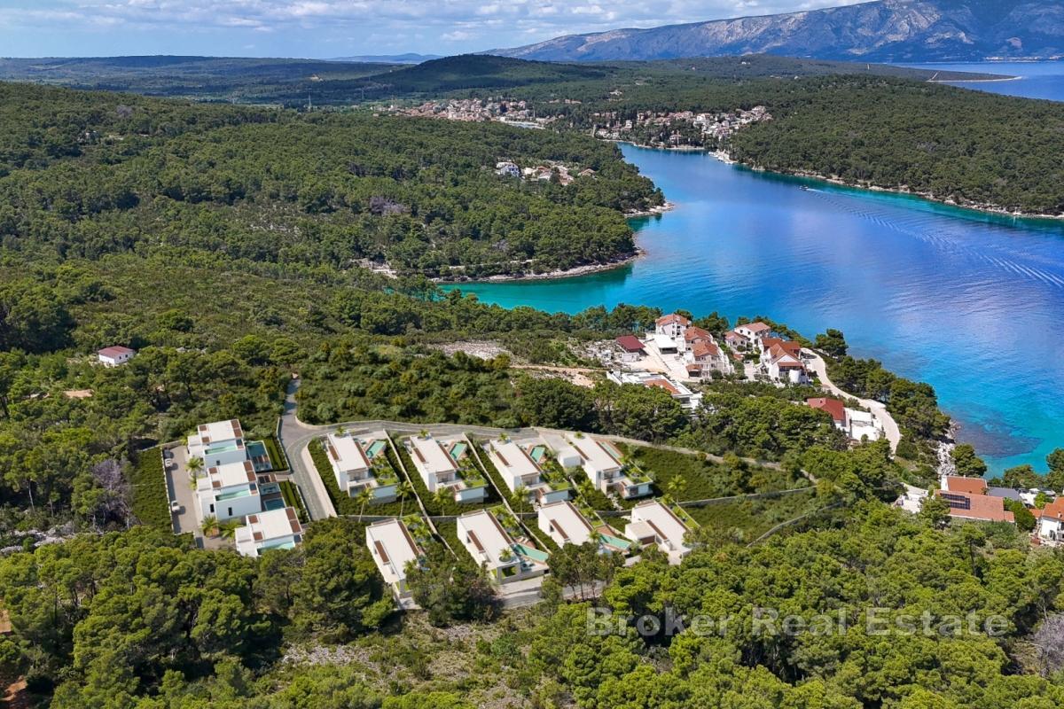 Terrain constructible unique en bord de mer avec projet