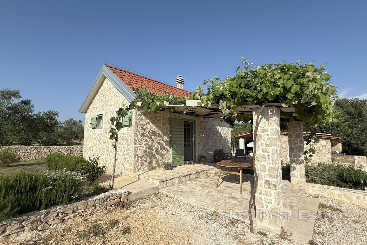 Autentisk dalmatisk hus med stor tomt