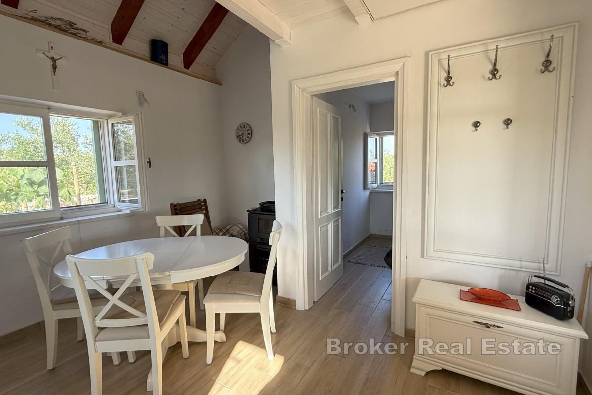 Autentisk dalmatisk hus med stor tomt