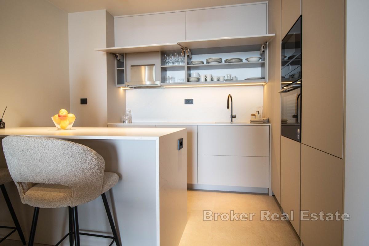 Luksusowy apartament z widokiem na morze