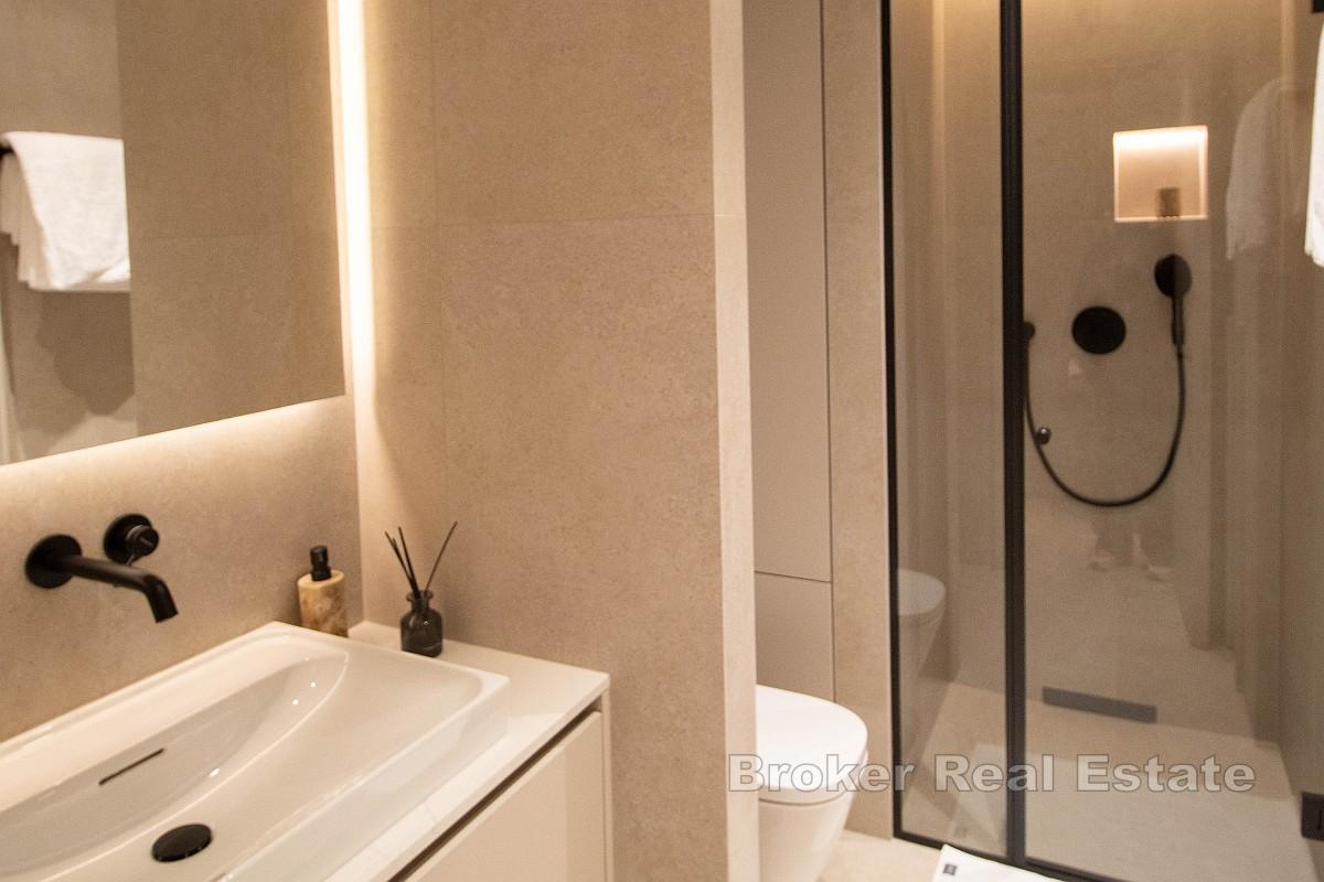 Luksusowy apartament z widokiem na morze