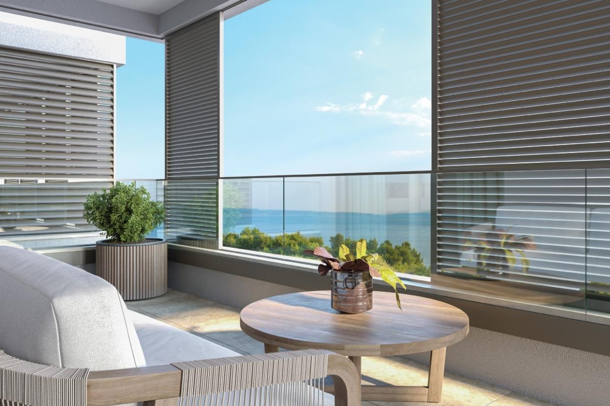 001-2046-167-Split-Three-bedroom-apartment-for-sale