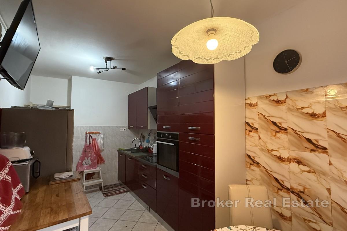 Двухкомнатная квартира в популярном районе