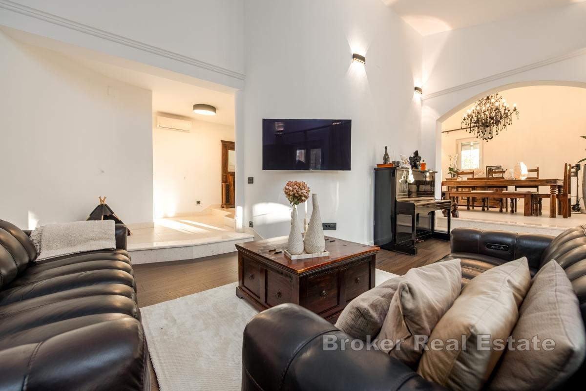 Moderne Villa in ruhiger Lage