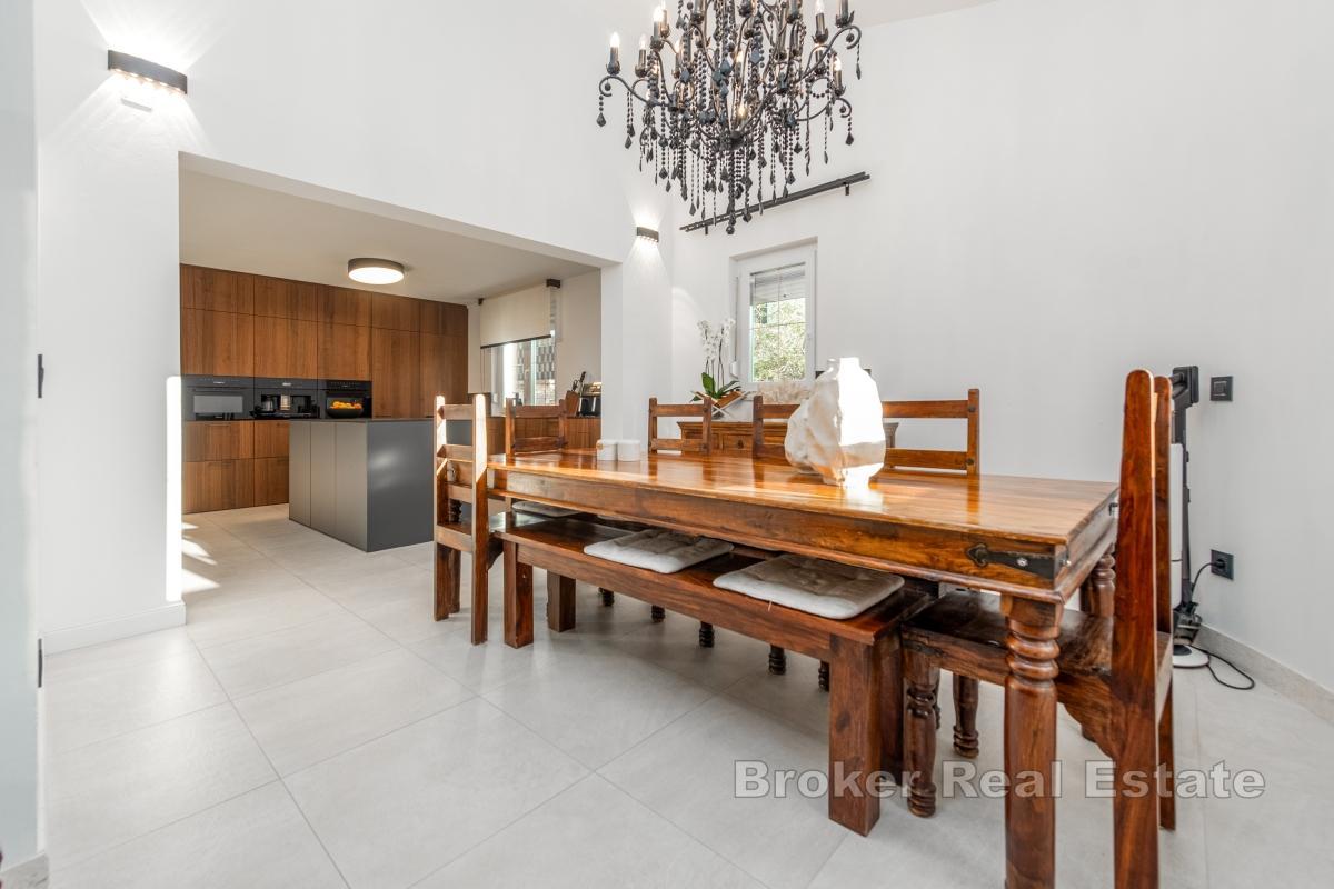 Moderne Villa in ruhiger Lage