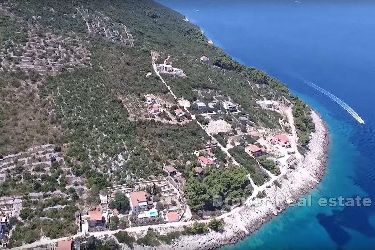 Vacker byggtomt nära havet