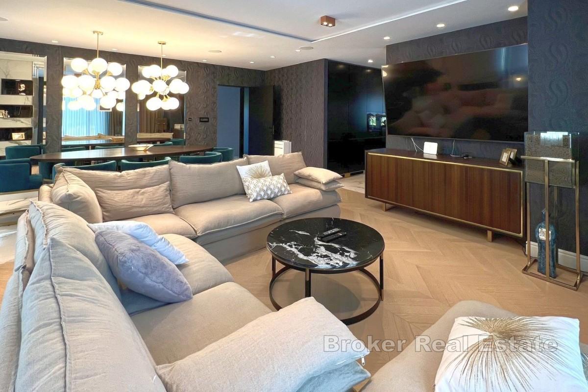 Villa di lusso in una zona tranquilla della città
