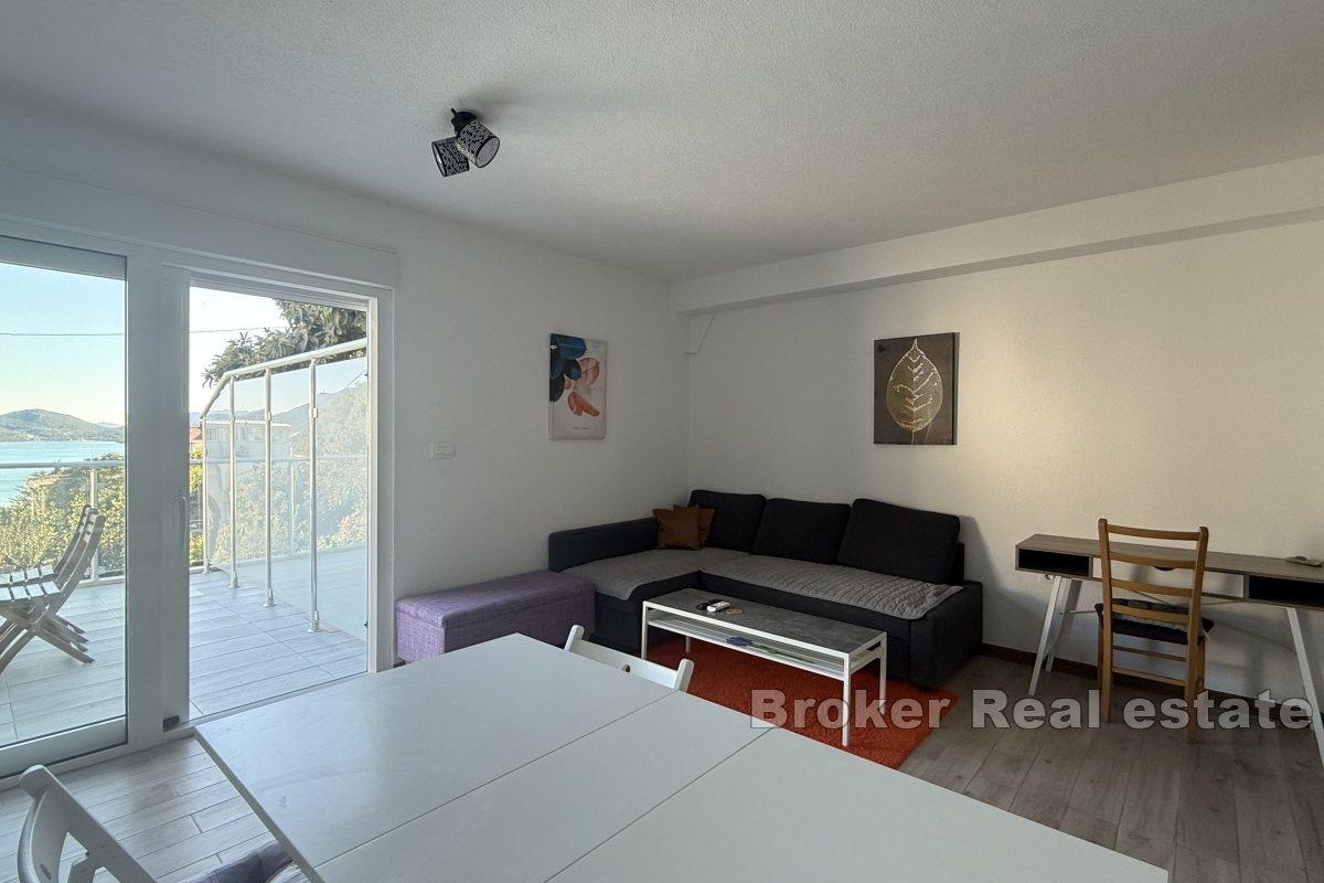 Nydelig leilighet nær sjøen