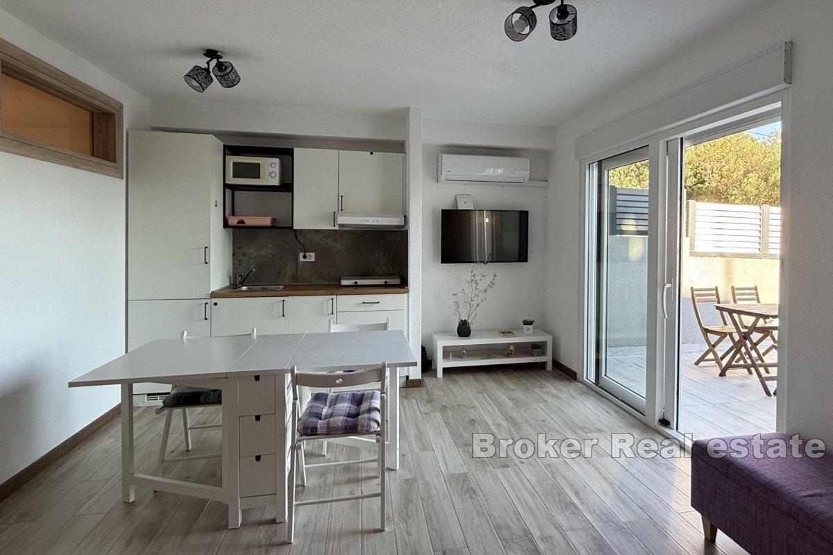 Vacker lägenhet nära havet