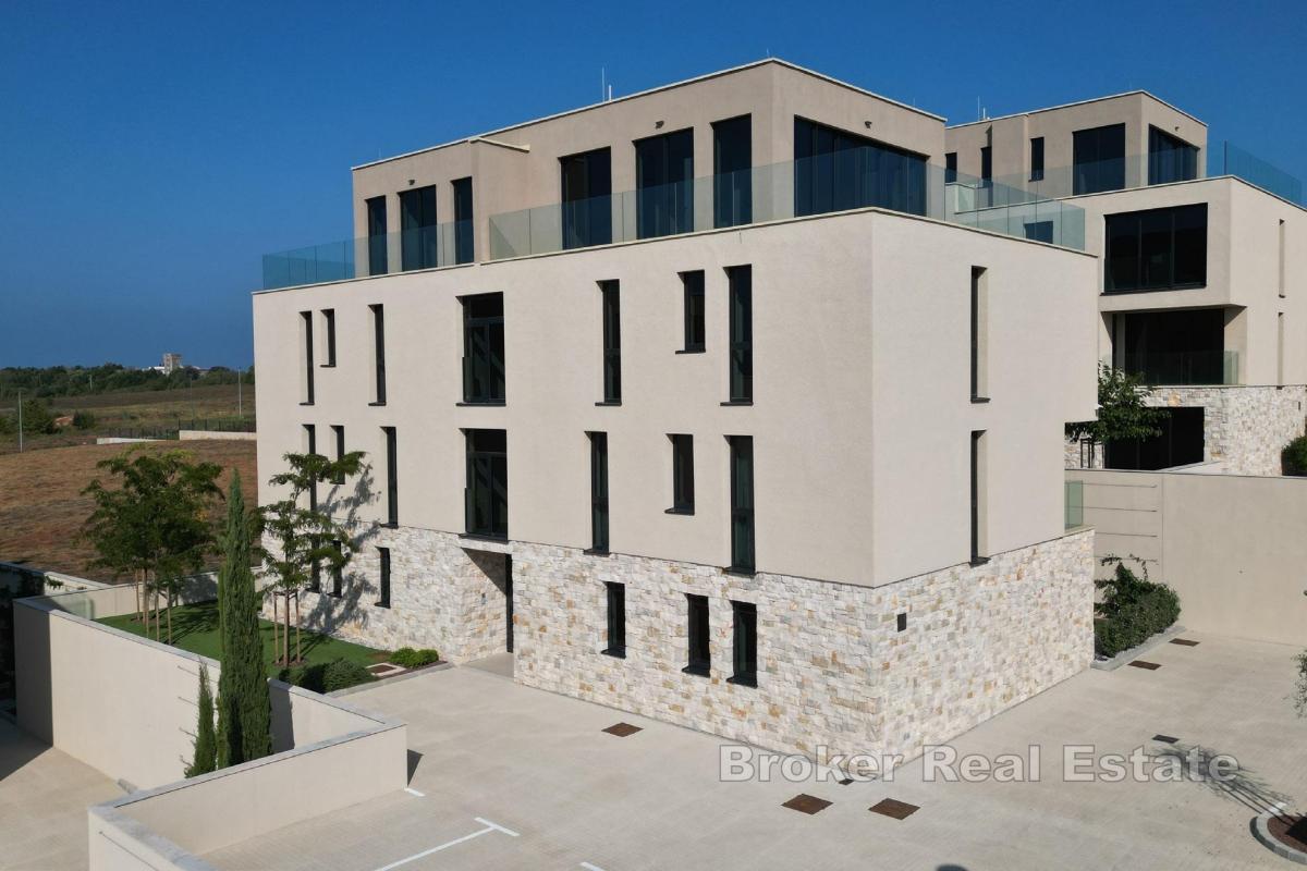 Charmante Zwei-Zimmer-Wohnung in einem Neubau im Resort