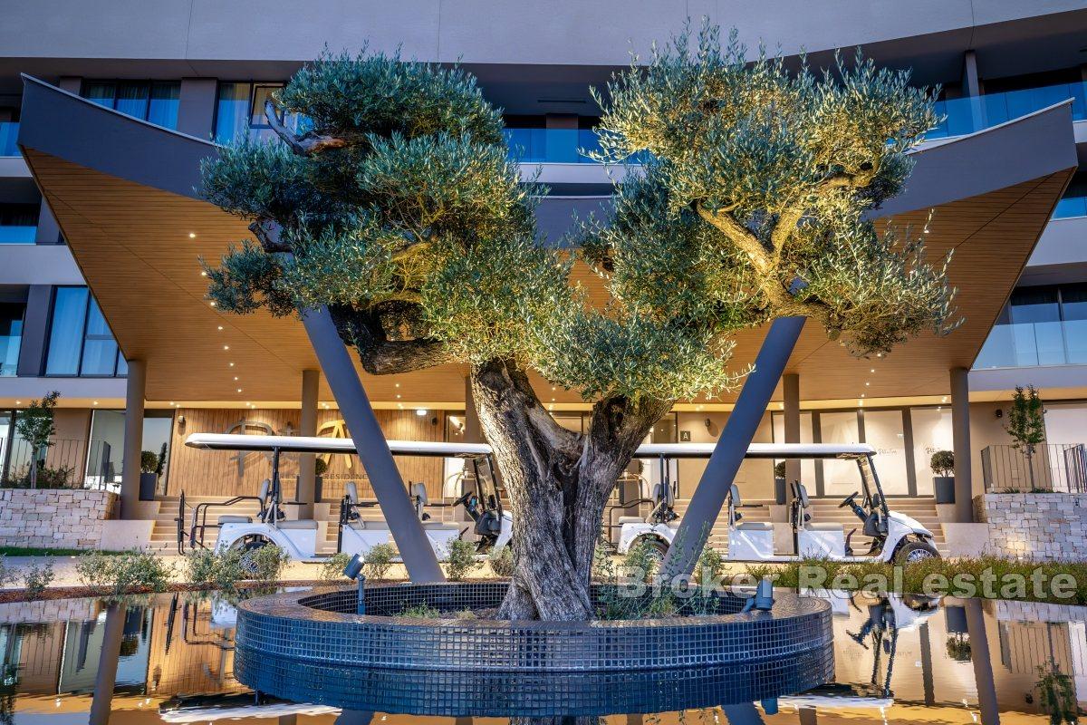 Moderní vila v luxusním resortu