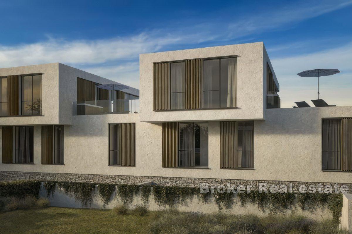 Роскошная двухквартирная вилла на территории курорта