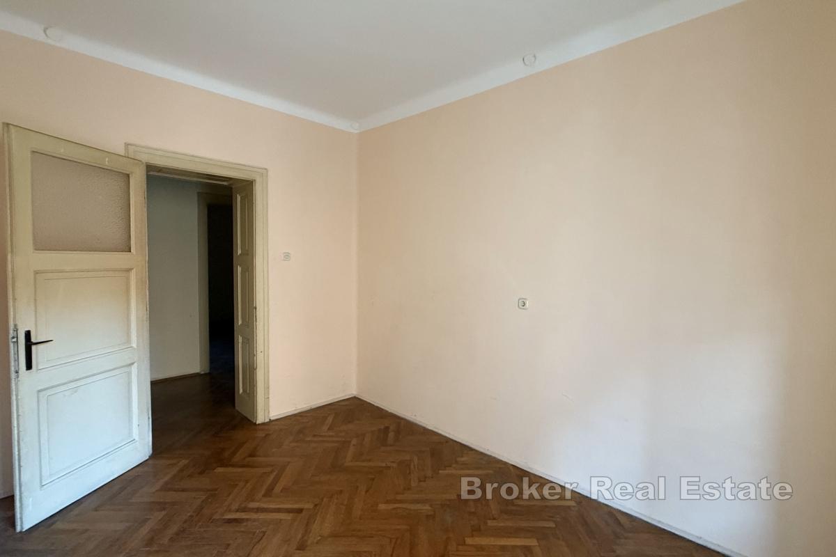 Prostorný byt blízko centra města