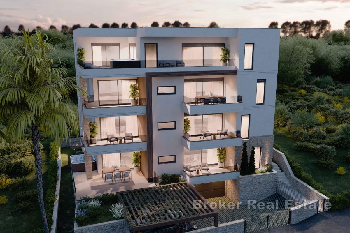 Moderne Wohnung mit Meerblick in einem Neubau