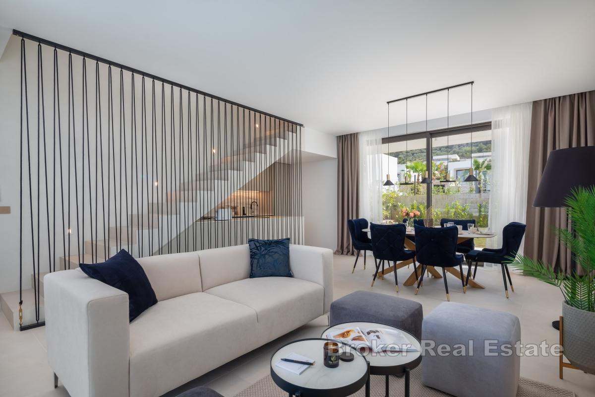 Piękna willa w pierwszym rzędzie do morza