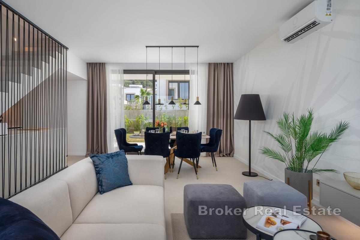 Piękna willa w pierwszym rzędzie do morza