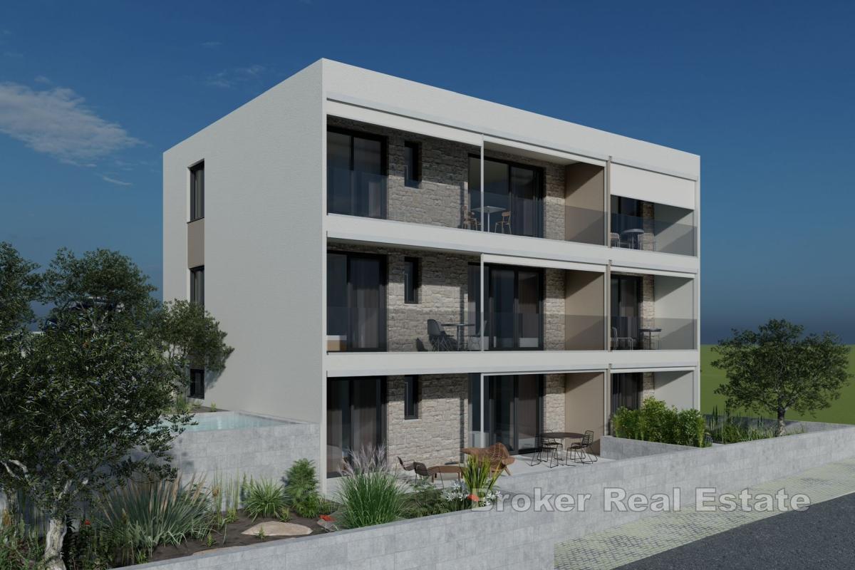 Moderno appartamento in posizione tranquilla con vista mare