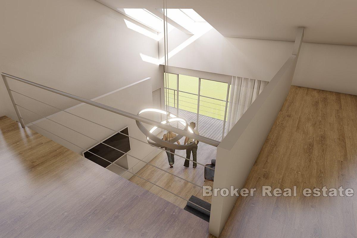 Maison inachevée au premier rang en bord de mer