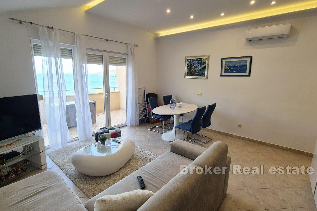 Apartman u prvom redu do mora