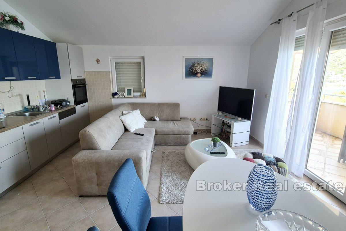 Apartment on the Seafront