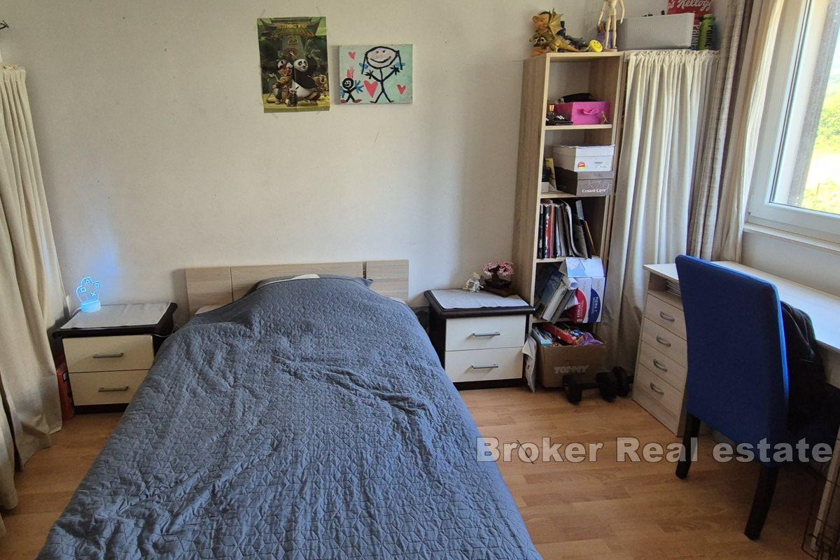 Lägenhet med havsutsikt