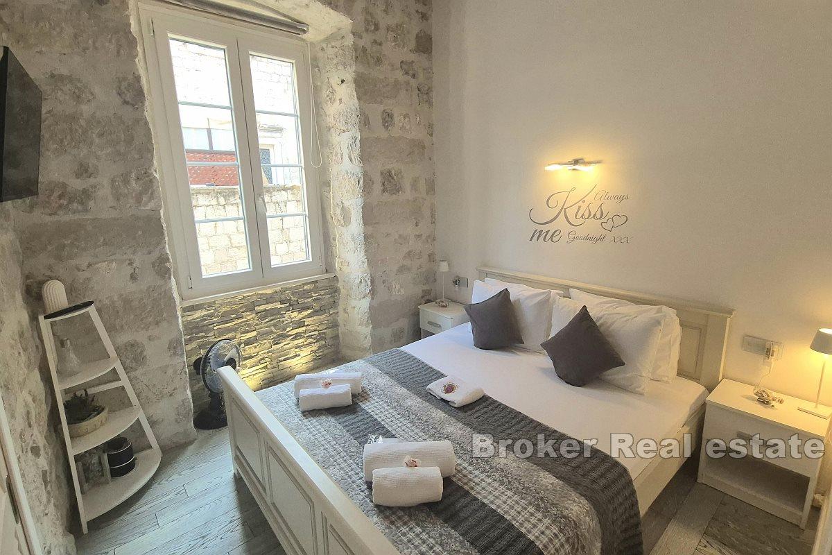 Luxury apartment within the city walls of the old town