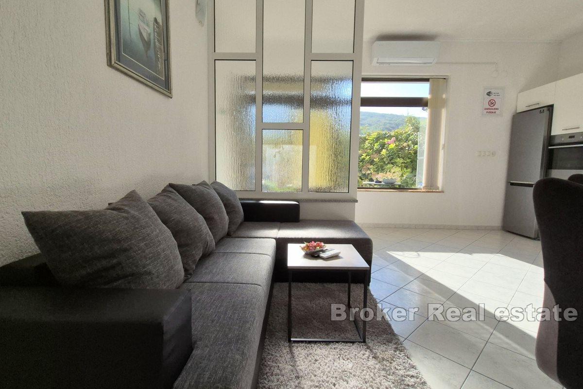 Rezidenční a komerční nemovitosti nedaleko Splitu