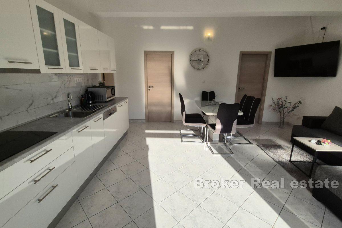 Wohn- und Gewerbeimmobilien in der Nähe von Split