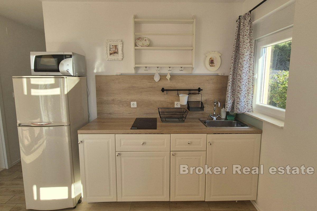 Tomannsbolig nær stranden