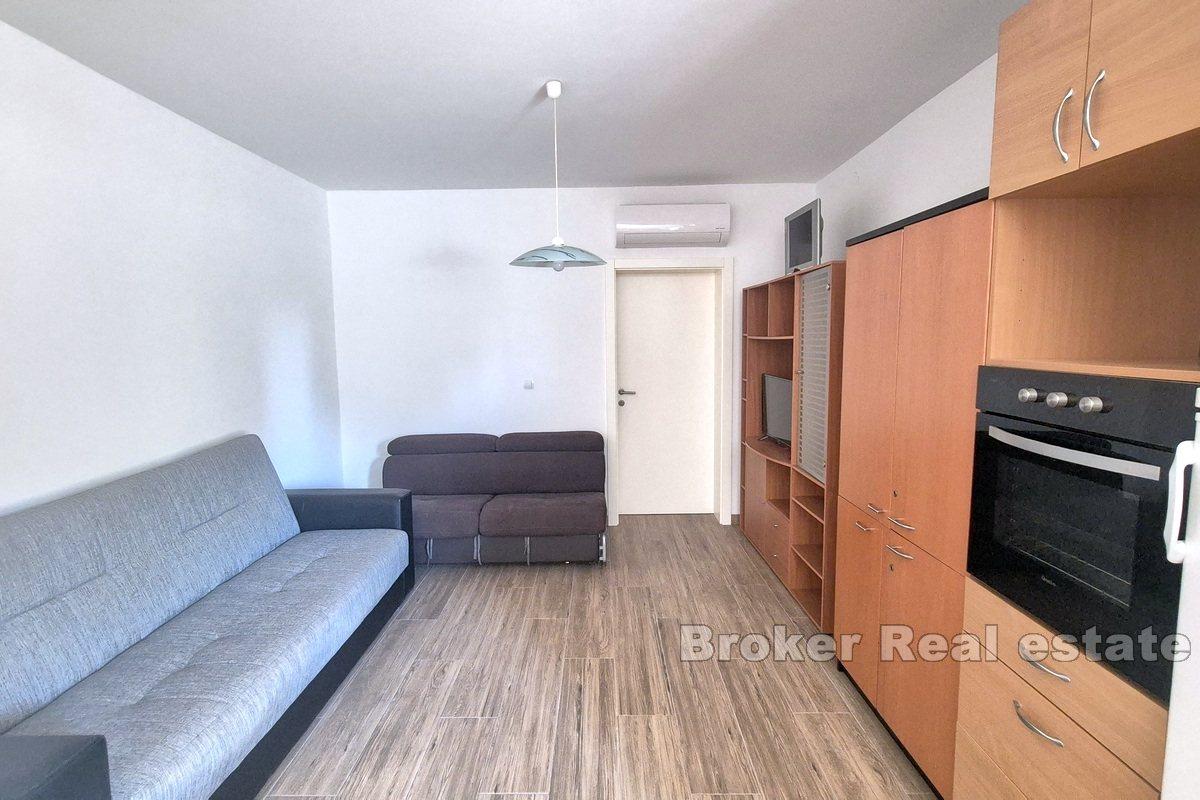 Dva apartmana s parkirnim mjestima