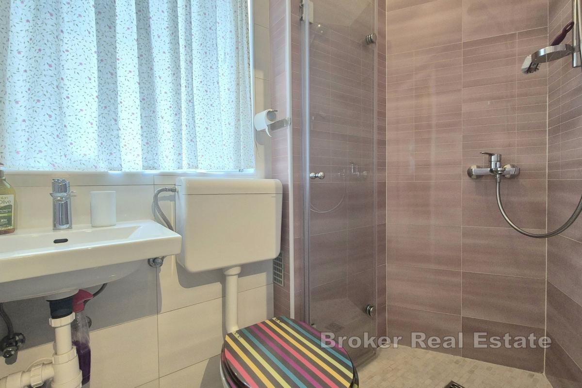 Espace commercial moderne dans un excellent emplacement