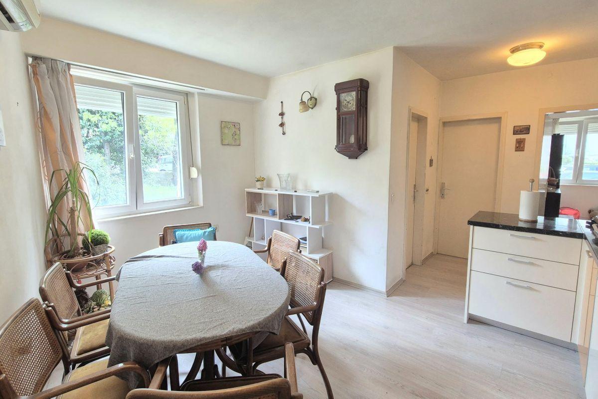 001-2047-63-Split-Apartment-in-an-attractive-location