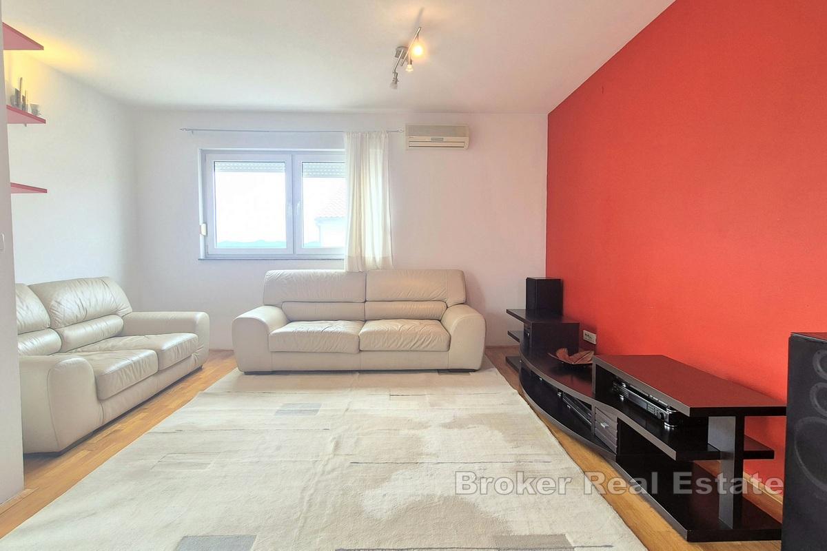 Wohnung mit Parkplatz