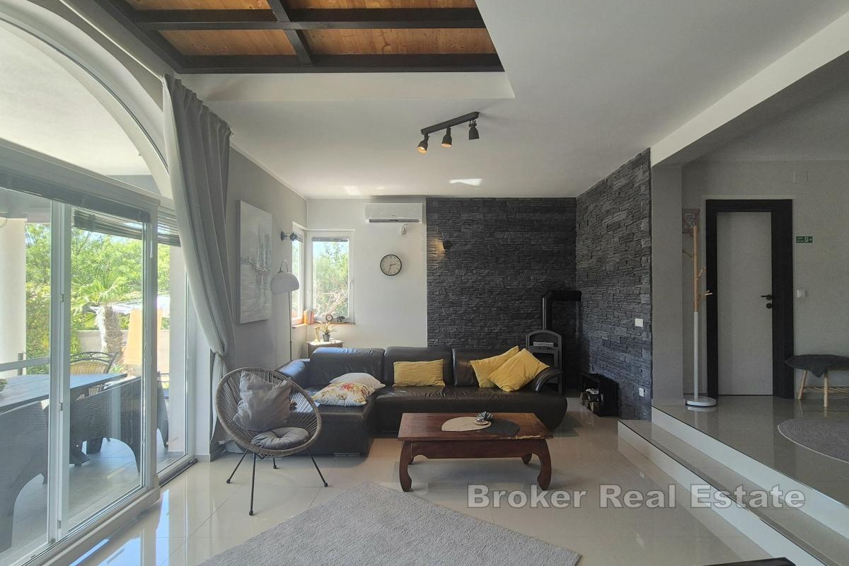 Haus mit vier Schlafzimmern und Pool