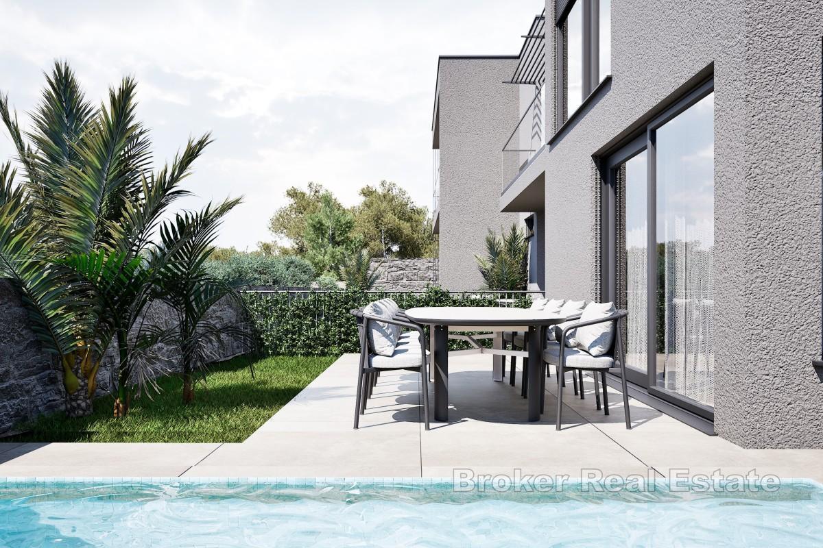Triplex avec trois chambres et possibilité de piscine